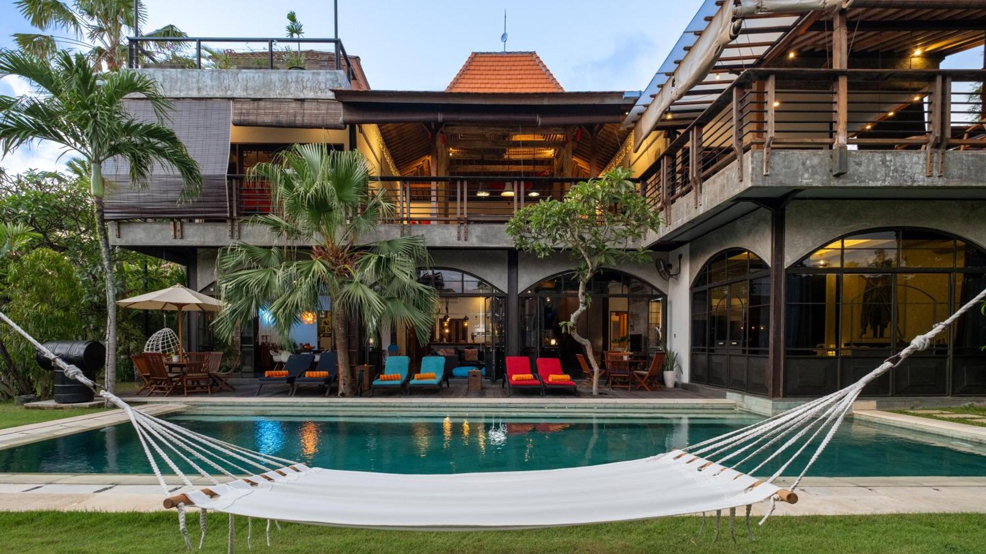 Niconico Mansion By Villa Finder Seminyak Buitenkant foto