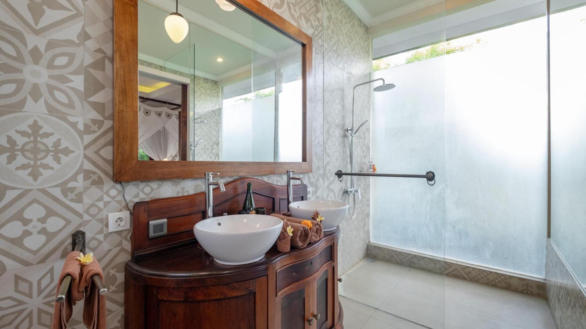 Niconico Mansion By Villa Finder Seminyak Buitenkant foto
